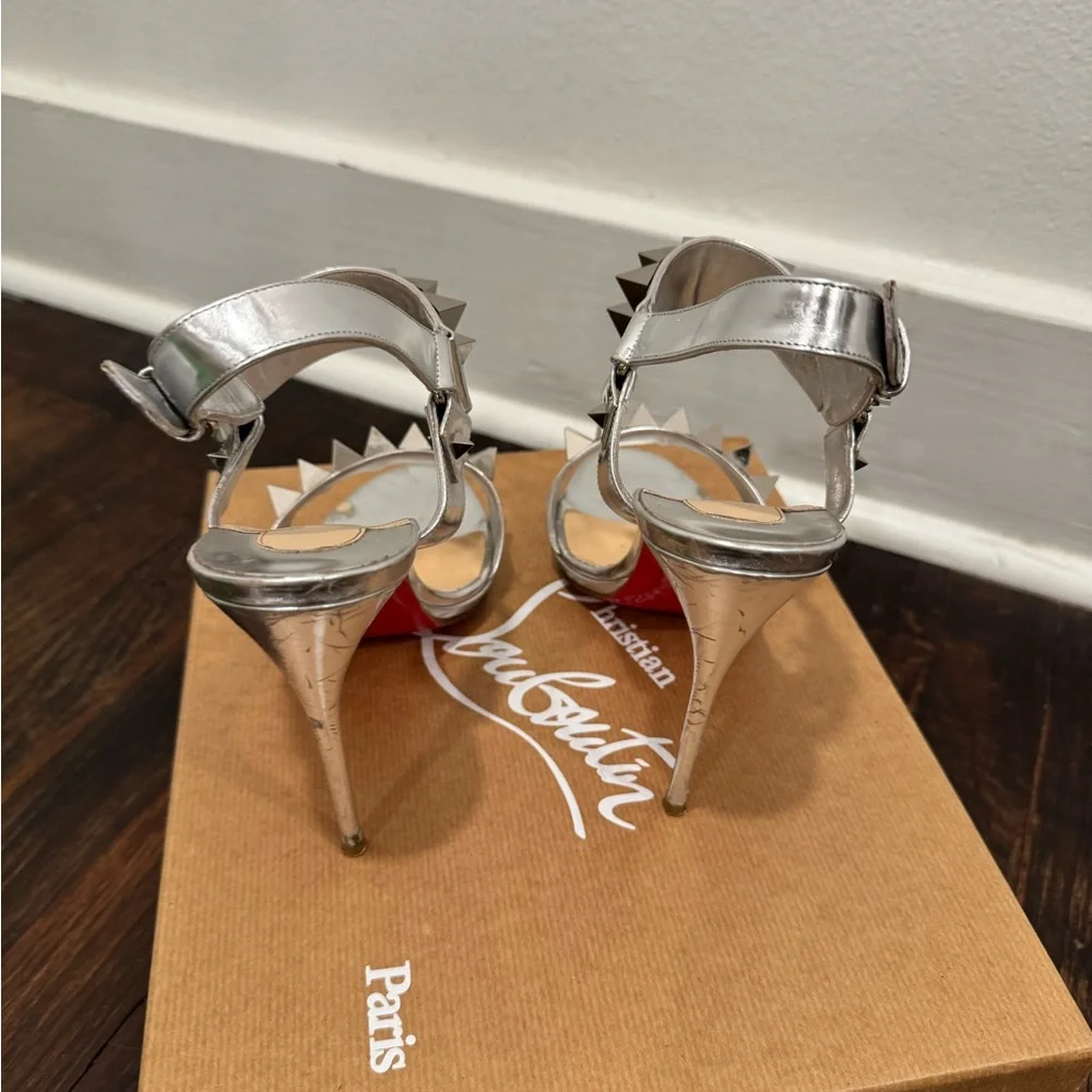 Authentic Christian Louboutin Miziggoo 120  Silver Spike Sandals Size 40.5 - Picture 4 of 8